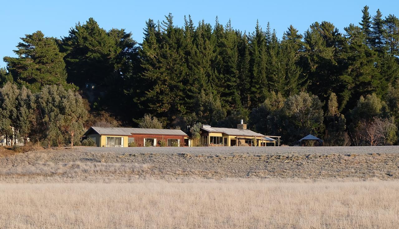 Mt Maude Country Lodge Lago Hawea Exterior foto